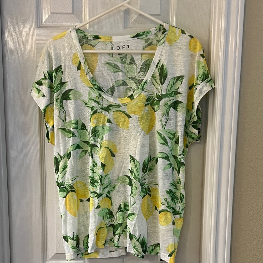 LOFT White Tee with Yellow Lemon & Green Leaf Print
